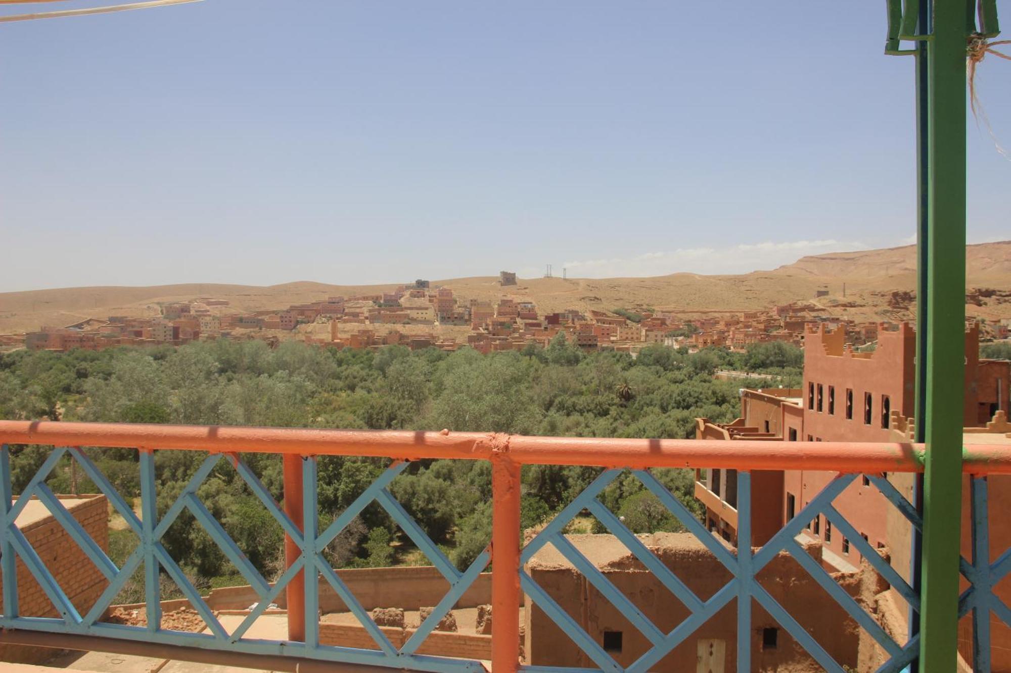Auberge Restaurant Rooftop Tamazirt Boumalne Dades Exterior foto